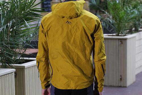 Review: 7Mesh Revelation Jacket | road.cc